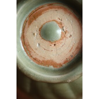 中国陶磁 龍泉窯青磁写 蓮弁紋青磁茶碗　P222 