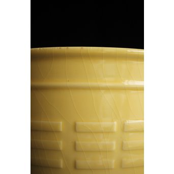 帝室技芸員 三代 清風与平  黄玓磁算木瓶掛　P224 