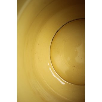 帝室技芸員 三代 清風与平  黄玓磁算木瓶掛　P224 