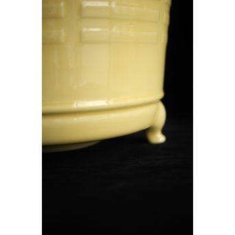 帝室技芸員 三代 清風与平  黄玓磁算木瓶掛　P224 