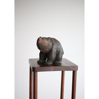 北海道 やくも八雲の木彫熊　X281