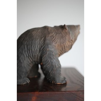 北海道 やくも八雲の木彫熊　X281 