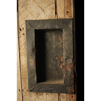 漆喰蔵戸　W026 