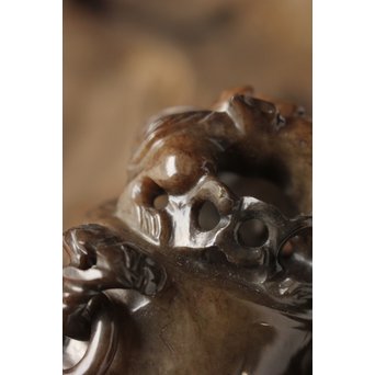 玉彫 獅子 蓋物香炉　U242 