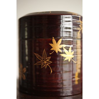 七代 中村宗哲 春秋蒔絵棗　Q265 