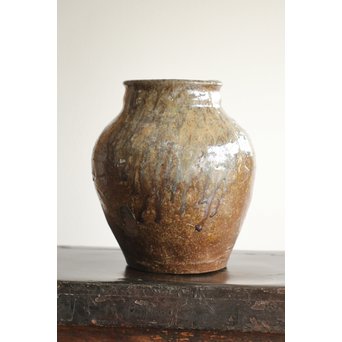 室町 常滑壺　P229 