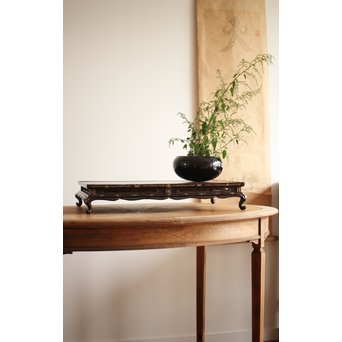 唐物 黒漆螺鈿象嵌 平卓 青貝花台　Q268 