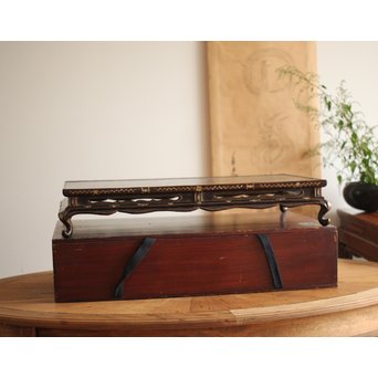 唐物 黒漆螺鈿象嵌 平卓 青貝花台　Q268 