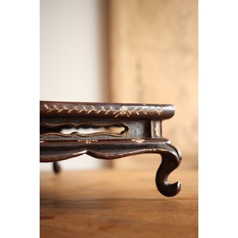 唐物 黒漆螺鈿象嵌 平卓 青貝花台　Q268 