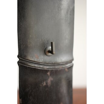 明戈(花押)作 竹雀意匠 鉄垂撥 短冊掛　M251 