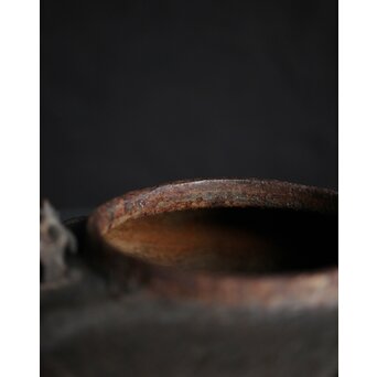 亀文堂 日本梅泉 饕餮紋蓋 象嵌鉄瓶　 M253 