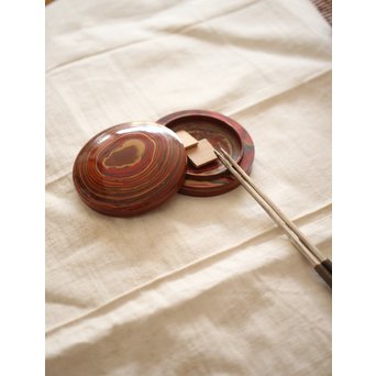 堆漆/乾漆香合　Q270 