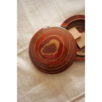 堆漆/乾漆香合　Q270 