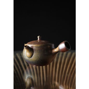 萬古焼 山本広巳 焼締急須　P234