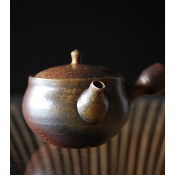 萬古焼 山本広巳 焼締急須　P234 