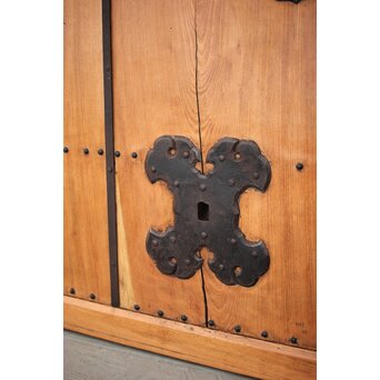 重金具 板蔵戸　W035 