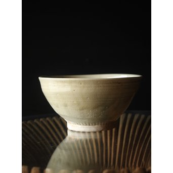 初代 真清水蔵六 珠光青磁魚紋大鉢　P239 