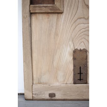 白銀化 格子欅蔵戸　W036Y 