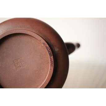 中国宜興 王石耕 紫砂朱泥急須　P242 