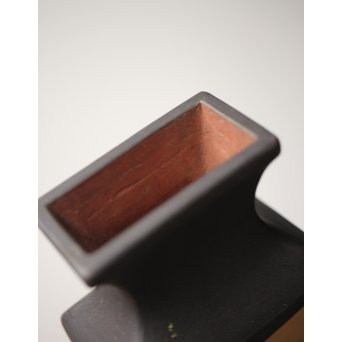 宜興紫砂 紅波刻 朱泥梅樹鳥釘彫漢詩文 四方花瓶　P244 