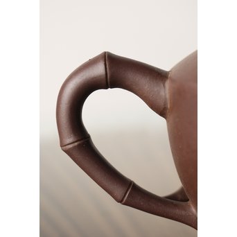 中国宜興 柴砂朱泥 竹形急須　P245 