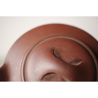 中国宜興 紫砂朱泥 70年代早期 曹婉芬 線圓壺/线圆壶 茶壺/急須　P246 