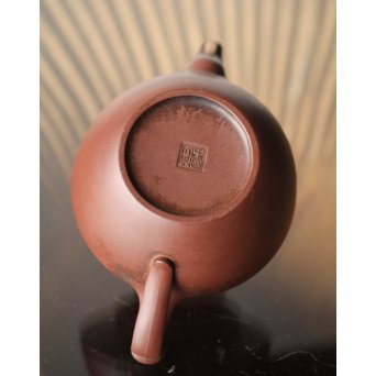 中国宜興 紫砂朱泥 70年代早期 曹婉芬 線圓壺/线圆壶 茶壺/急須　P246 