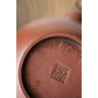 中国宜興 紫砂朱泥 70年代早期 曹婉芬 線圓壺/线圆壶 茶壺/急須　P246 