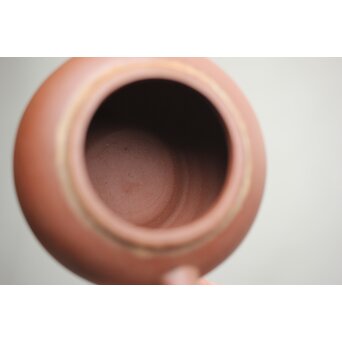 中国宜興 柴砂朱泥 水平壺　P248 