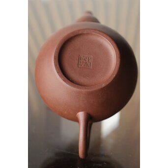 中国宜興 柴砂朱泥 水平壺　P248 