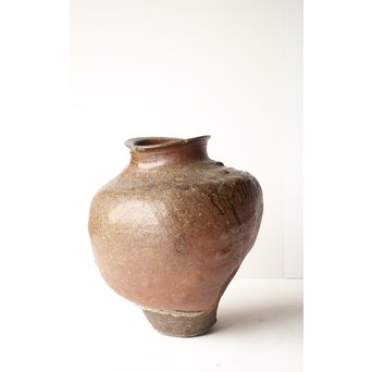 常滑焼 変形壺　P249 