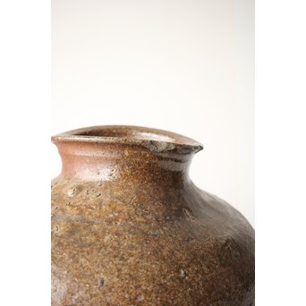 常滑焼 変形壺　P249 