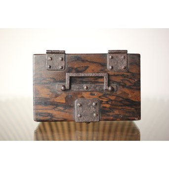 黒柿孔雀杢 印箱　X302