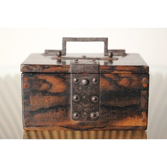 黒柿孔雀杢 印箱　X302 