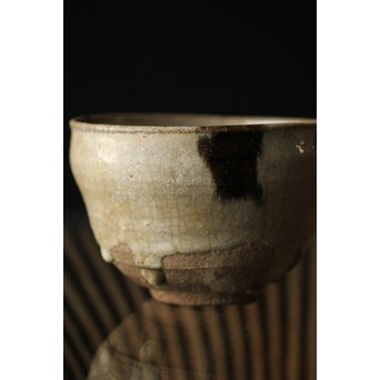 斑唐津 朝鮮唐津系茶碗 藁灰釉　P255 