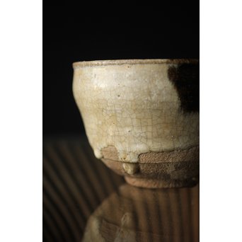 斑唐津 朝鮮唐津系茶碗 藁灰釉　P255 