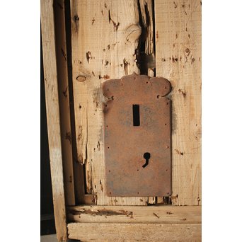 漆喰剥がれ蔵戸　W038 