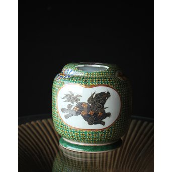 二代 上出喜山 獅子図小紋文様手炉　P258 