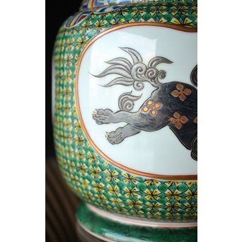 二代 上出喜山 獅子図小紋文様手炉　P258 