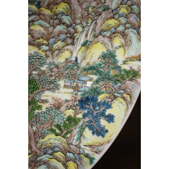 九谷 二代 上出喜山 山水楼閣図 大皿　P259 