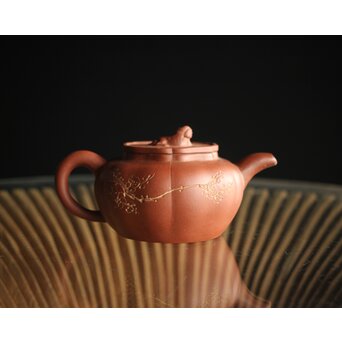 紅雨刻 漢詩梅紋朱泥急須 獅子摘 中国宜興 茶壺　P260 