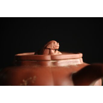 紅雨刻 漢詩梅紋朱泥急須 獅子摘 中国宜興 茶壺　P260 