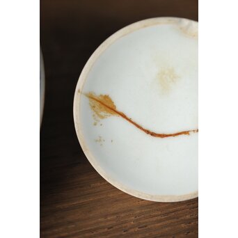 二代 上出喜山 九谷貝尽蓋物　P268 