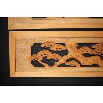 松に鷹 木彫欄間 2枚1組　R0128 