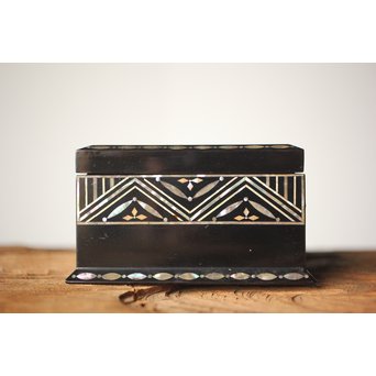 柳畔居古拙/梶古拙 青貝菊 宝石箱　Q281 