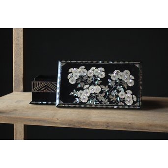 柳畔居古拙/梶古拙 青貝菊 宝石箱　Q281 