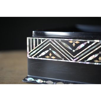 柳畔居古拙/梶古拙 青貝菊 宝石箱　Q281 