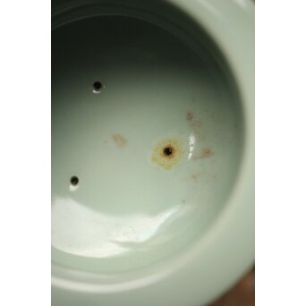 宮永東山 青磁 香炉袴腰香炉 純銀 雲透 火屋　P292 