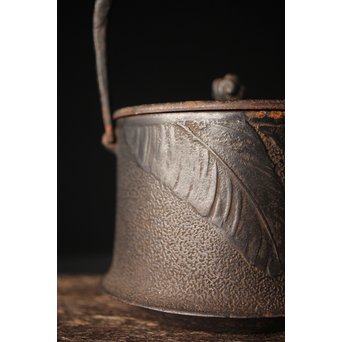 保寿堂 芭蕉紋 南部鉄瓶　M283 