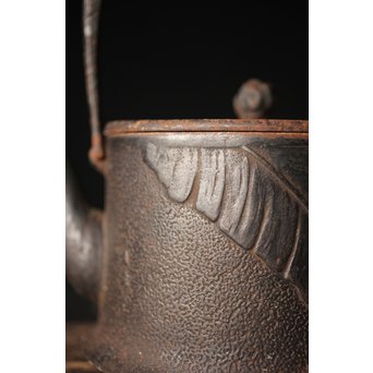 保寿堂 芭蕉紋 南部鉄瓶　M283 